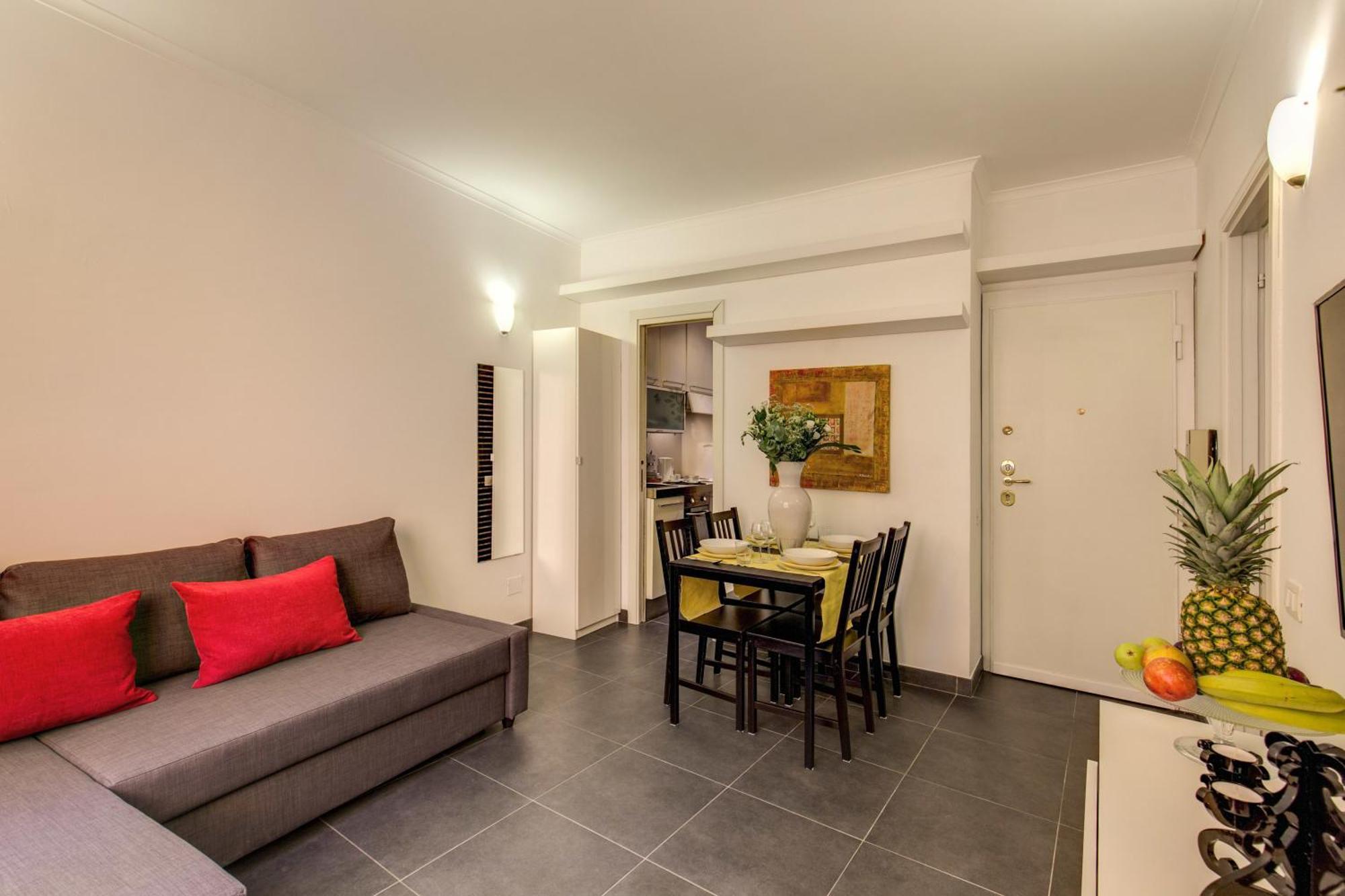 Elegant Apartment Behind The Colosseum Rome Ruang foto